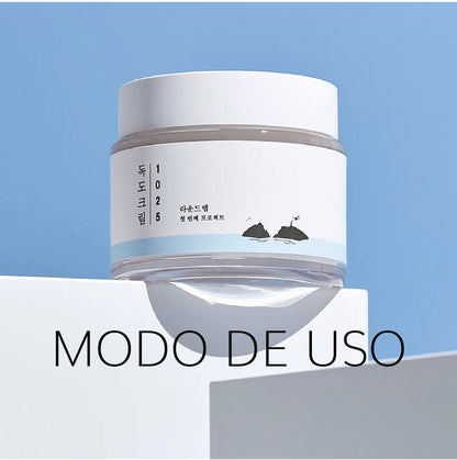 Como aplicar la crema 1025 Dokdo Cream de Round Lab